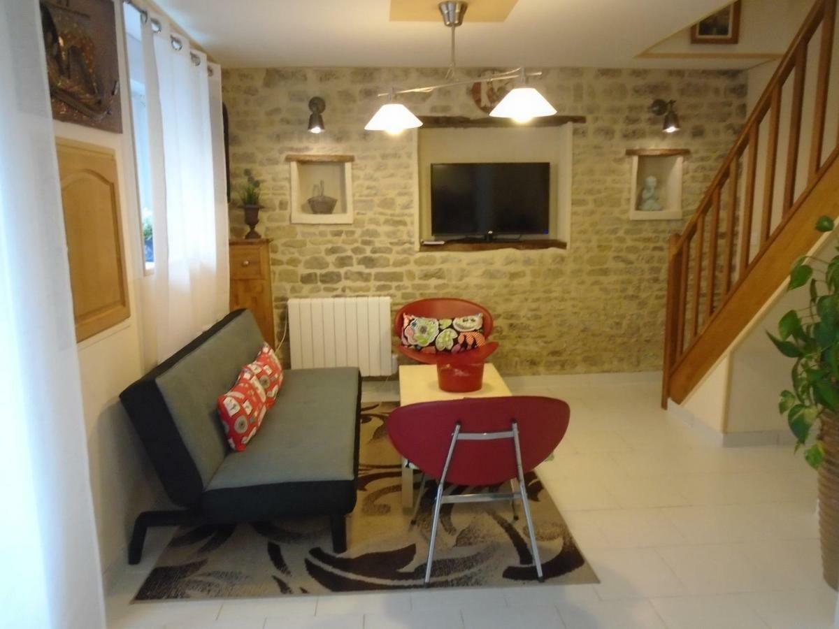 La Colombe Vila Formigny Exterior foto